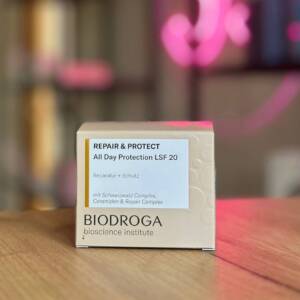 BIODROGA Repair&Protect all Day Protection SPF20